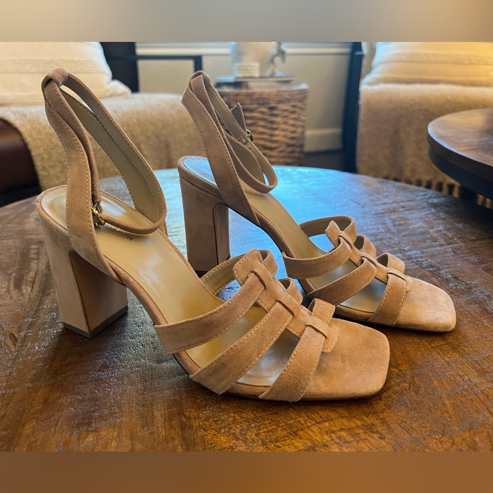 Ann Taylor Tan Block Heel Sandals